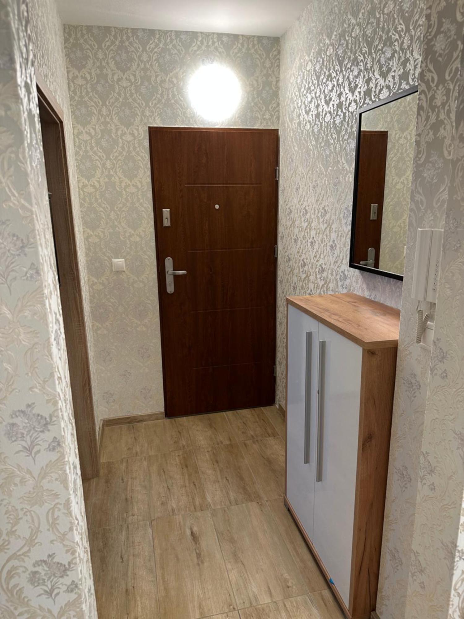 Sunny House Two Appartement Bratislava Buitenkant foto